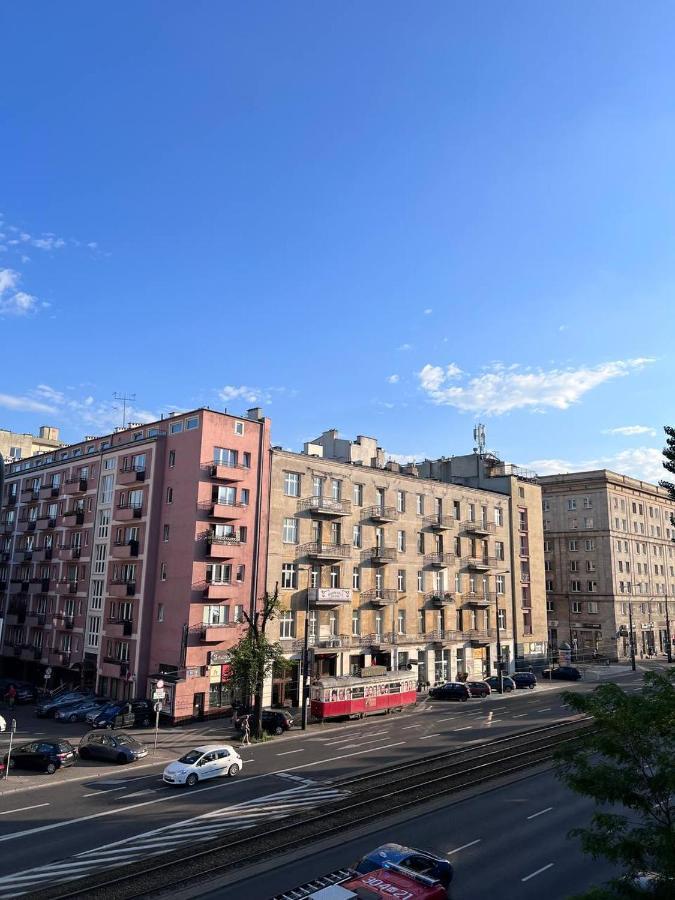 Apartment Solidarnosci, Metro, Wi-Fi, Tv, Youtube - By Hik Apartments Варшава Экстерьер фото